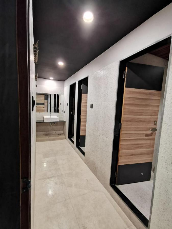 Hostal We Backpackers